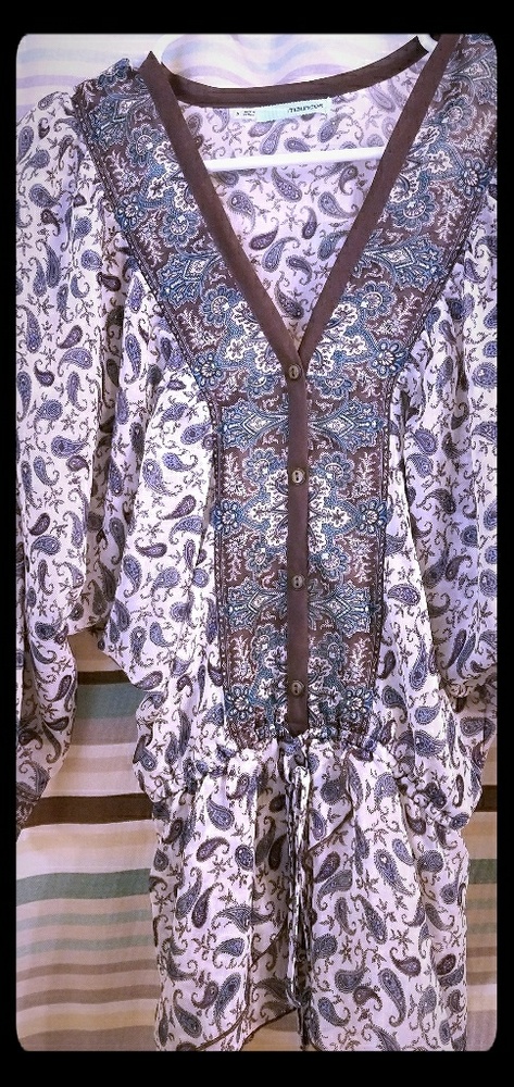 3/4 Sleeve Peasant Top in Small